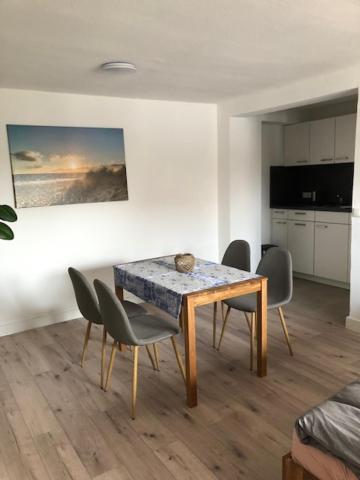 Die Graefin Auf Ruegen - Ferienappartements Parchtitz Екстериор снимка